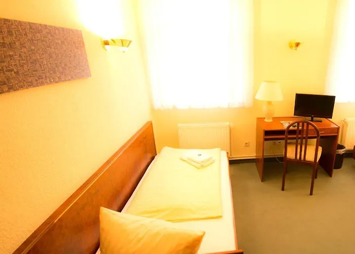 Namaste India Bed & Breakfast *